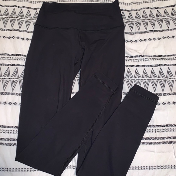 28” lululemon wunder under - Picture 1 of 3